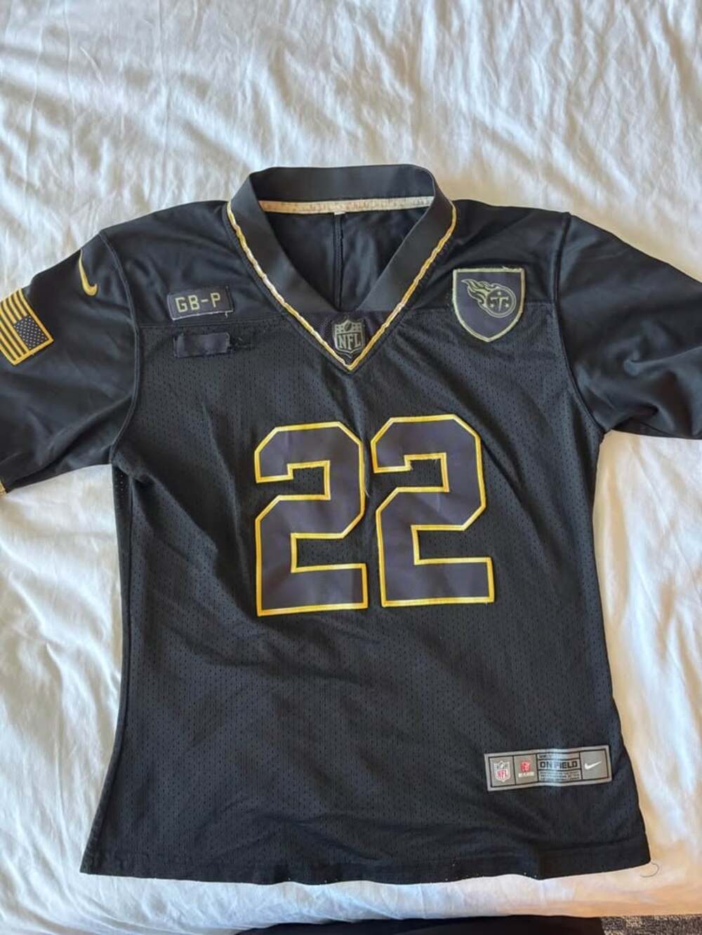 Nike Tennessee Titans Derrick Henry #22 Salute to Service Jersey youth XXL (flaw